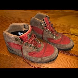 Jag distressed hiker boot